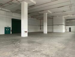 Benoi Crescent (D22), Warehouse #466074331